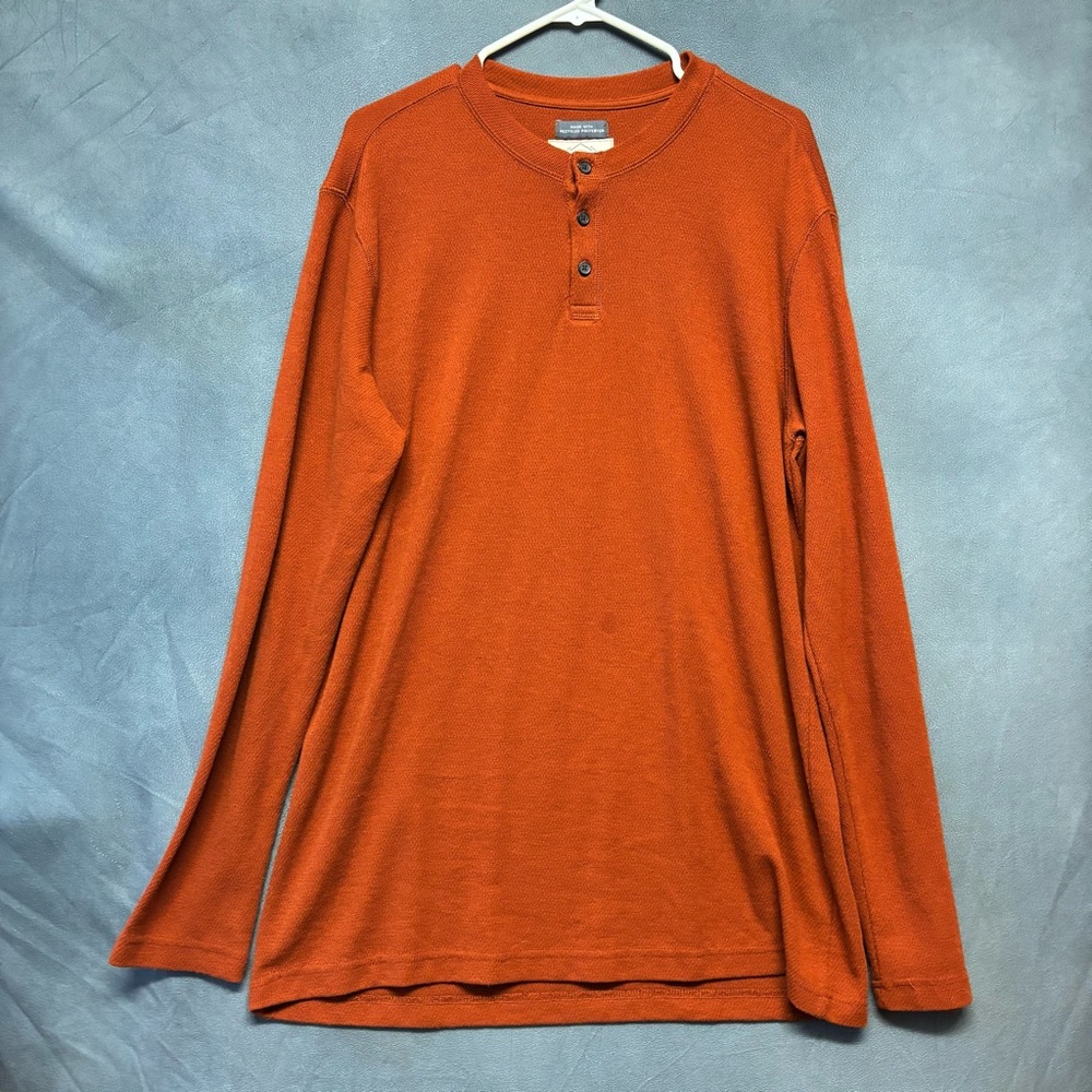 St. John's Bay Burnt Orange Long Sleeve Henley waffle Knit Shirt Gorpcore